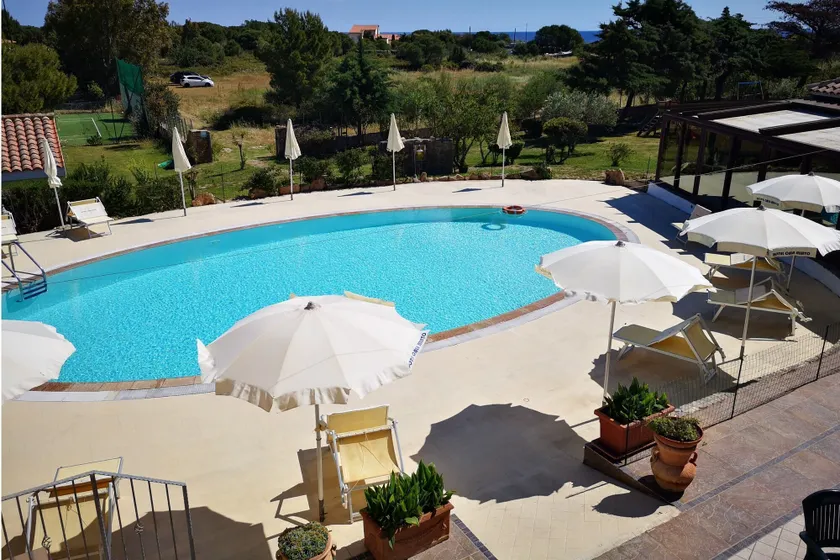 Hotel Cala Mirto - Image 1