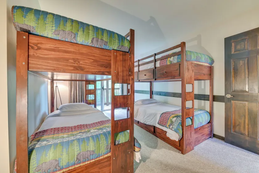 Windham Retreat w/ Private Deck & Mtn Views! - Interiør