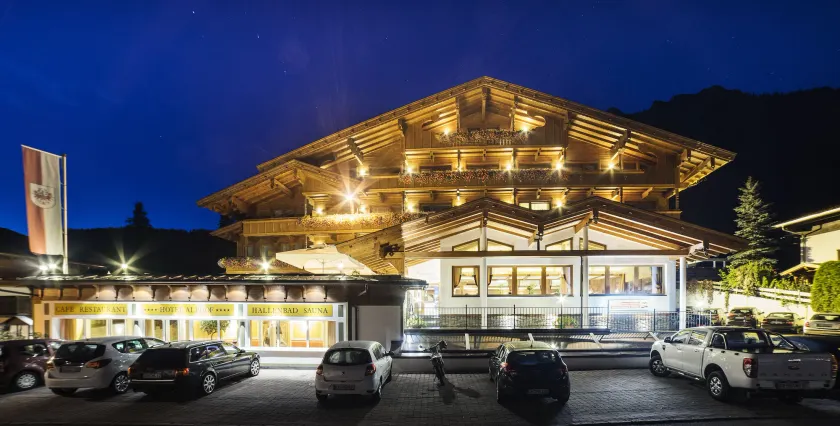 Hotel Alphof Alpbach - Image 1