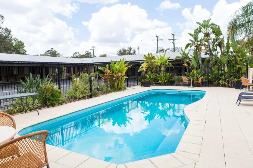 Best Western Bungil Creek Motel - Image 1