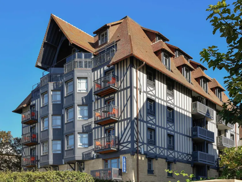 Novotel Deauville Plage - Image 1