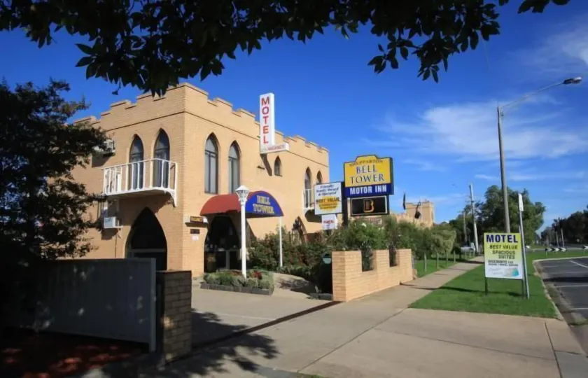 Belltower Motor Inn - Image 1