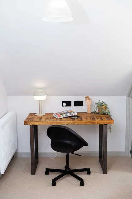 Settle in Southampton - Stylish Self Check-In Rooms & Suites - Image 1