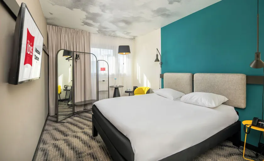 ibis Warszawa Centrum - Image 1