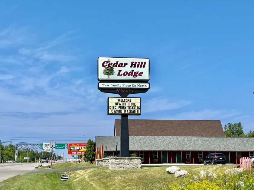 Cedar Hill Lodge - Image 1