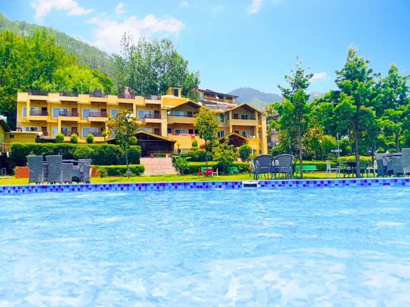 Foxoso Misty Oaks - Hotel & Resort - Image 1