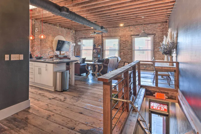 Upscale Loft in the Heart of Dtwn Springfield - Interiør