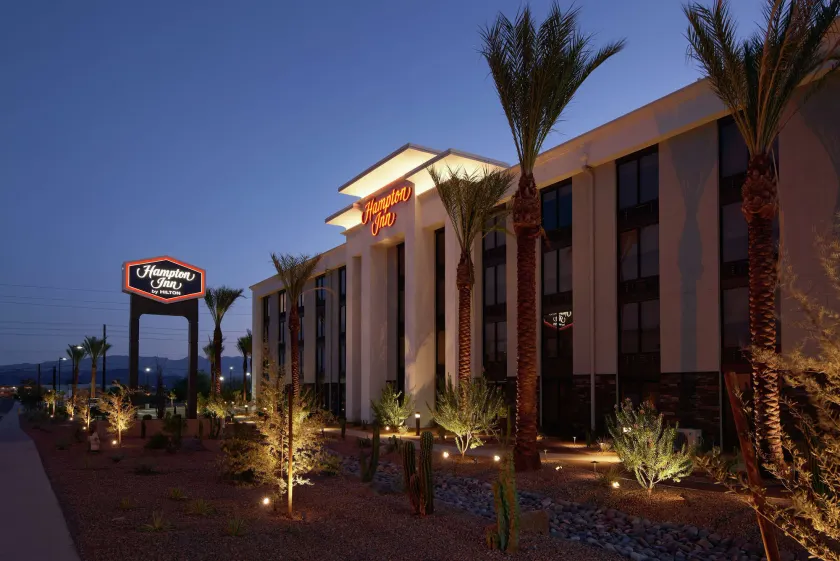 Hampton Inn Lake Havasu City - Image 1