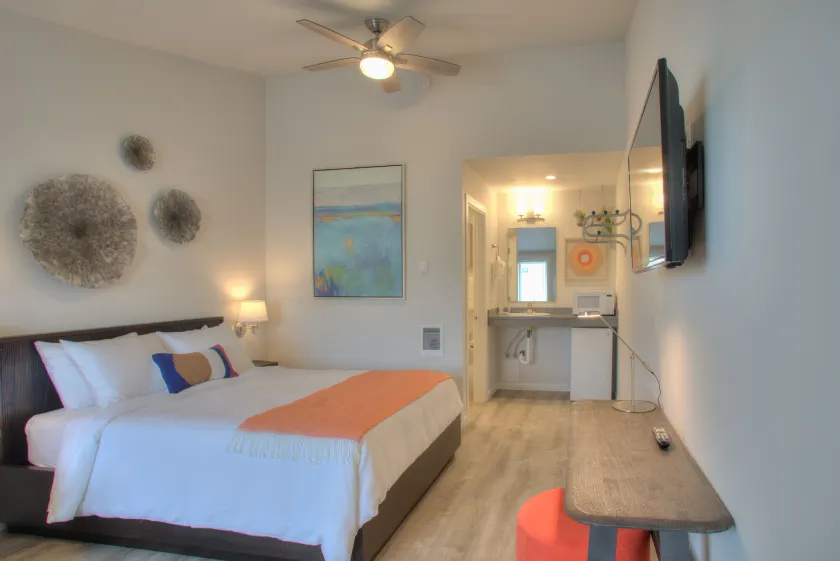 Americas Best Value Inn Ocean Shores - Image 1