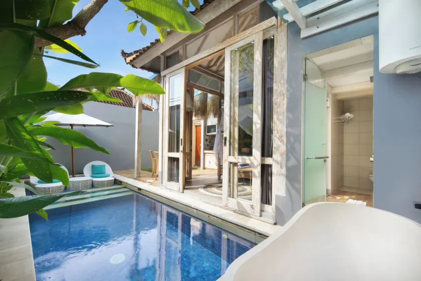 18 Suite Villa Kuta - Image 1