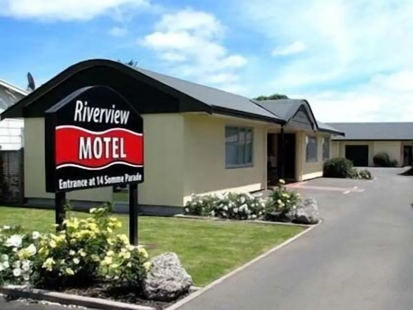 Riverview Motel - Image 1