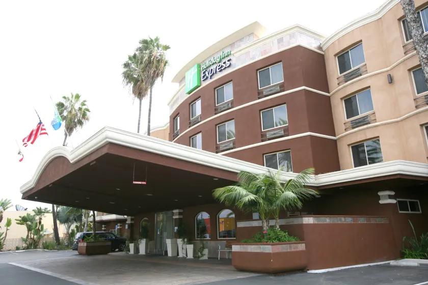 Holiday Inn Express San Diego South - Chula Vista by IHG - Image 1