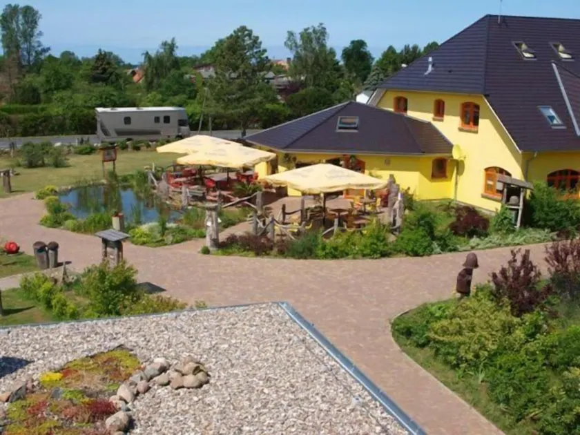 Landhotel zum Honigdieb - Image 1