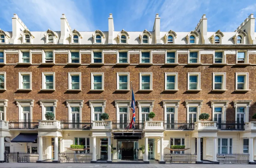 Guild Hotel Marble Arch - Image 1