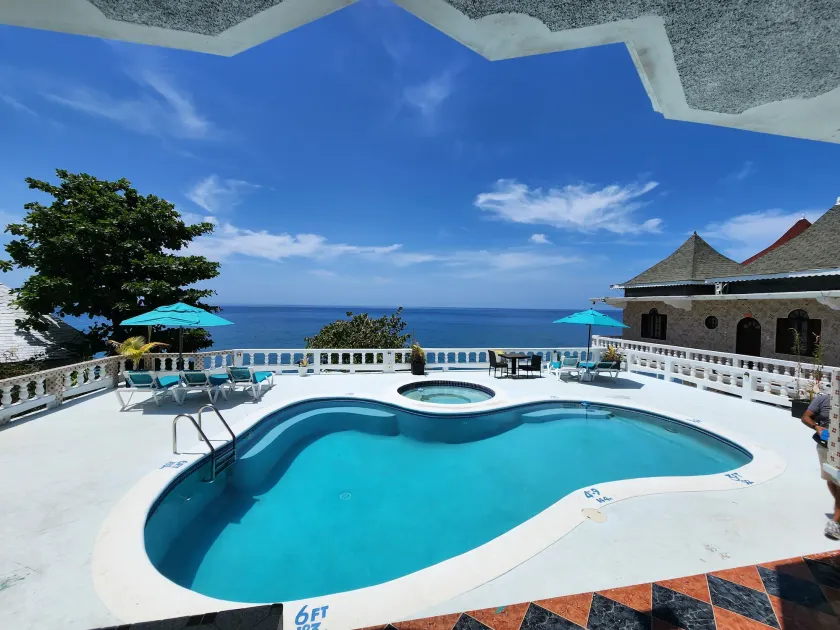Kaisers Sunset Hotel - Adults Only, Negril - Image 1