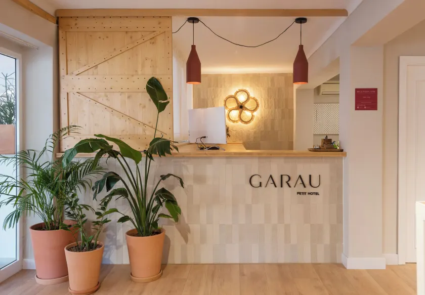 Garau Petit Hotel - Image 1