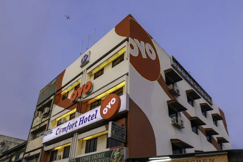 Super OYO 473 Comfort Hotel 2 - Image 1