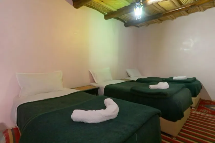 Roches Aremd - Hostel - Room