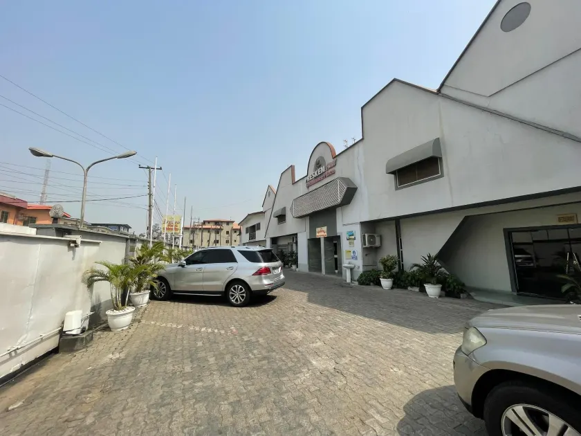 Presken Hotel Reliance, Allen, Ikeja, Lagos - Image 1