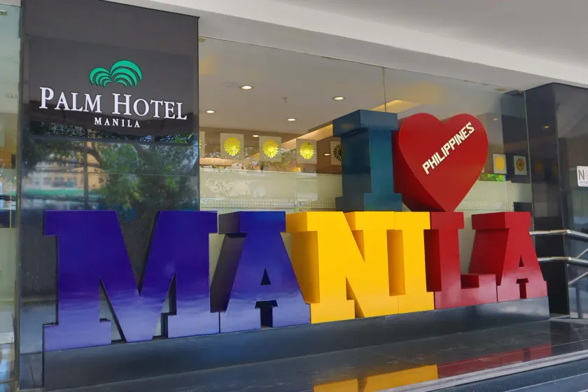 Palm Hotel Manila - Image 1