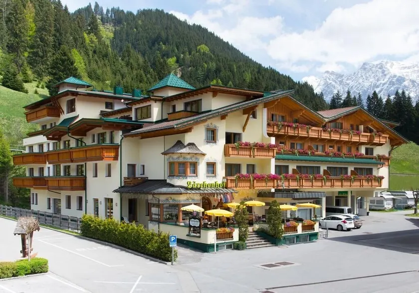 Hotel Lärchenhof - Image 1
