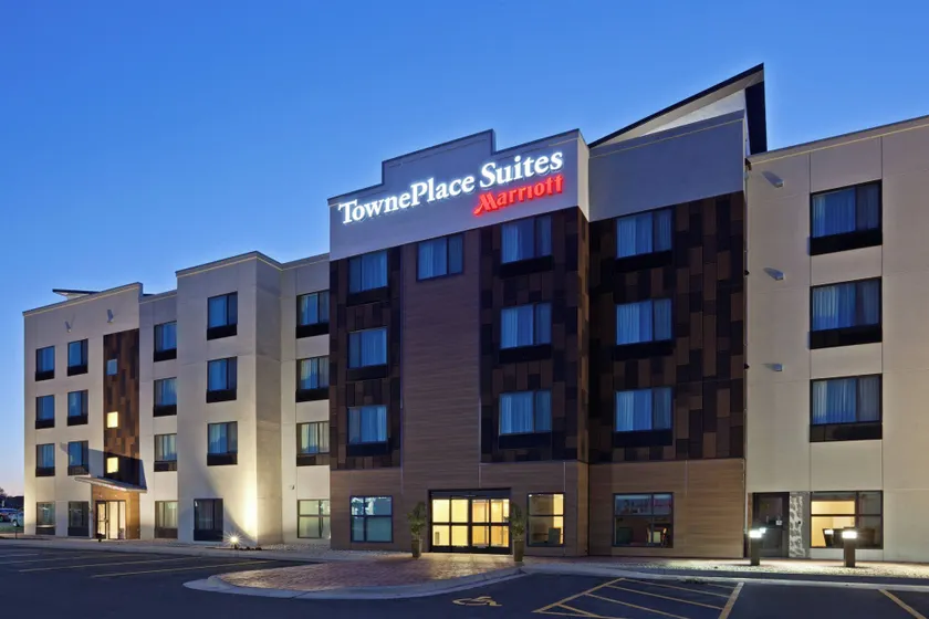 TownePlace Suites by Marriott Sioux Falls South - Image 1