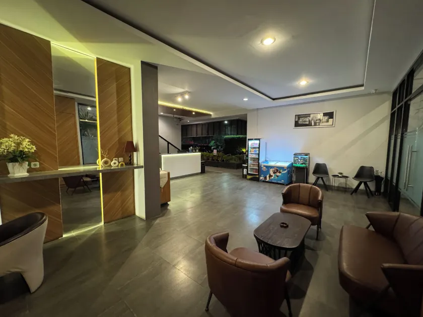 Rahayu Hotel Cirebon - Image 1