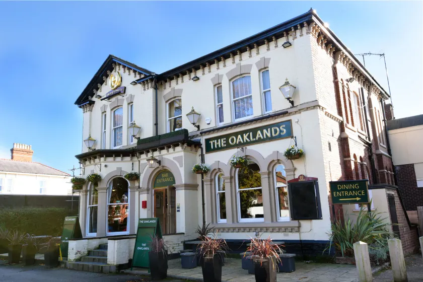 Oaklands by Greene King Inns - Image 1