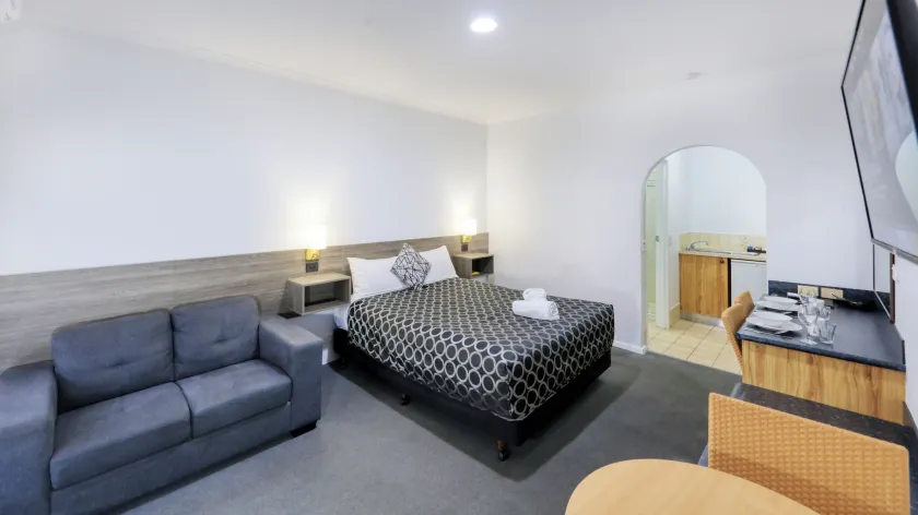 The Cottage Motor Inn Albury CBD - Image 1