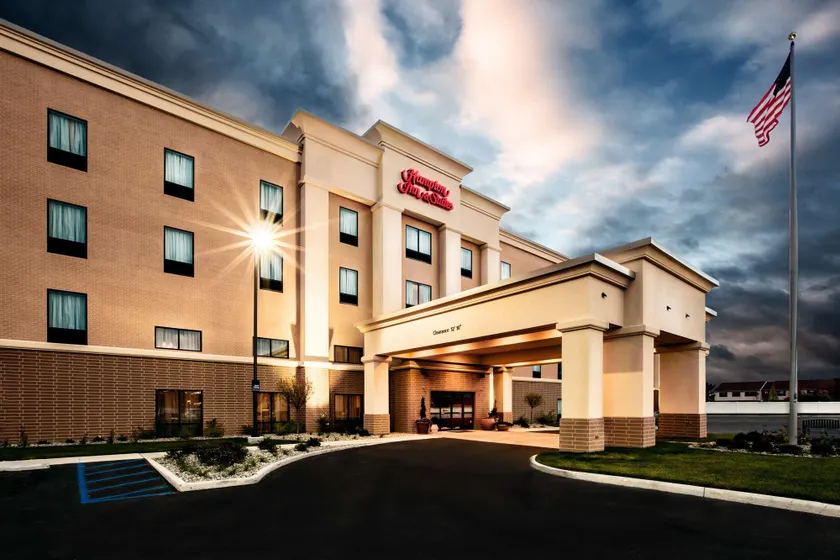 Hampton Inn & Suites Toledo/Westgate - Image 1
