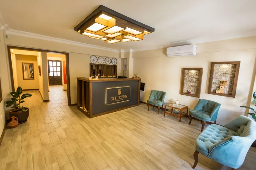 OLD TOWN BOUTIQUE HOTEL - Image 1
