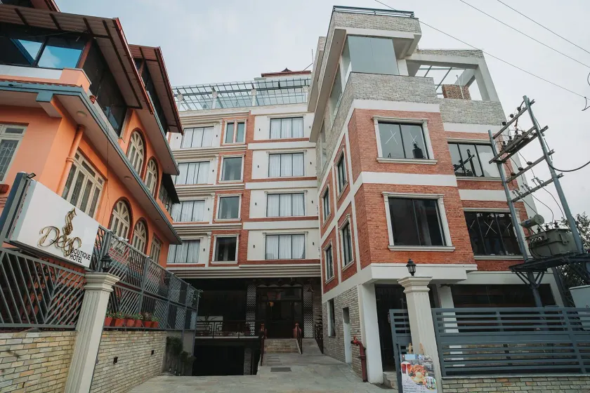Dees Boutique Hotel - Image 1