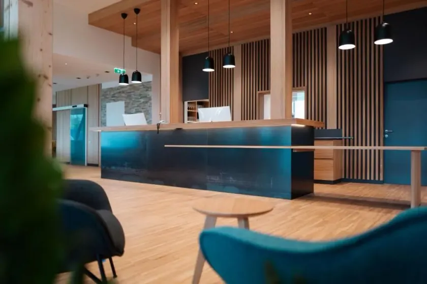 eduCARE Hotel - Vestíbulo