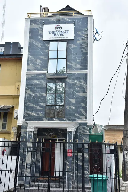 Thrivemax Hotel and Suites - Image 1