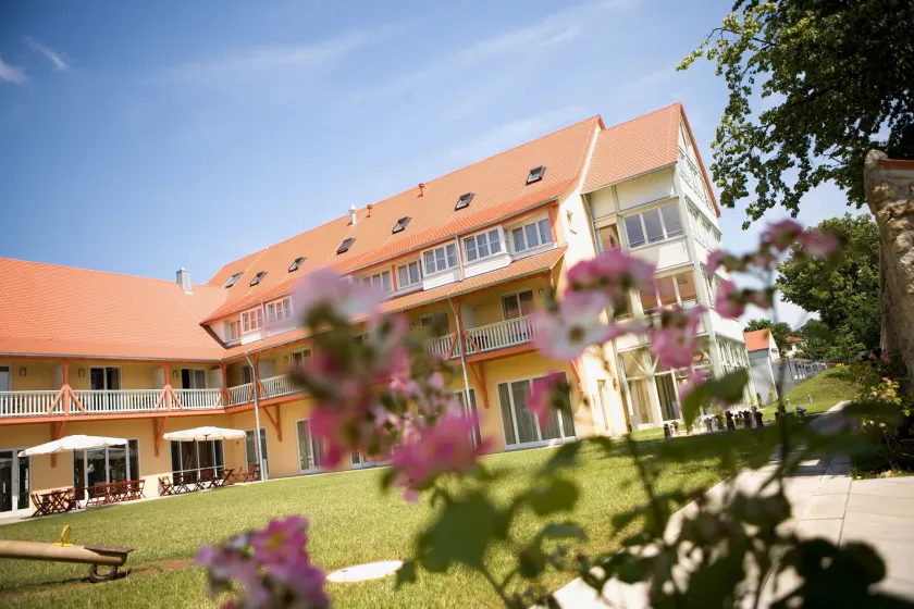 JUFA Hotel Nördlingen - Image 1