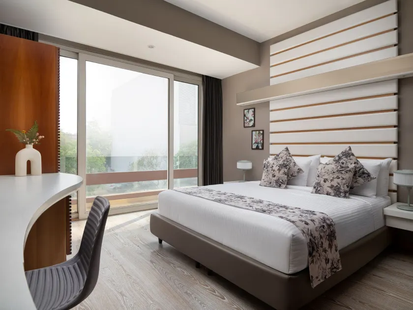The Atara Near Golf Course Road - Image 1