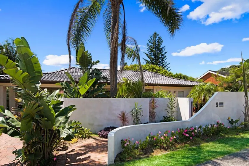 Cronulla Beach House B&B - Image 1