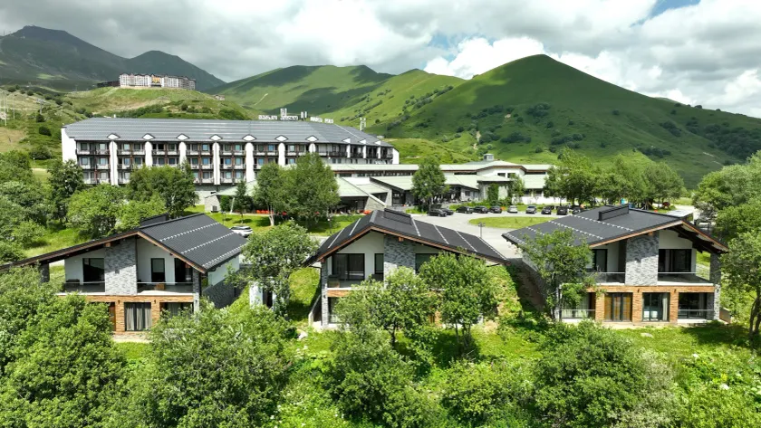 Marco Polo Hotel Gudauri - Image 1