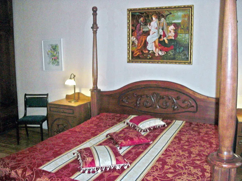 Sunny Grand Apartment By Old Town - Image 1