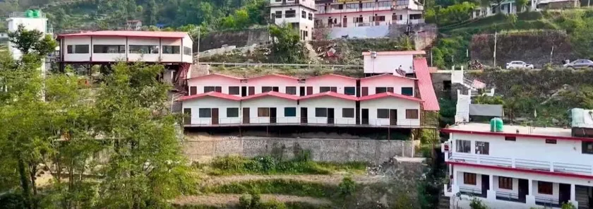 Ayu Hotels  - Image 1