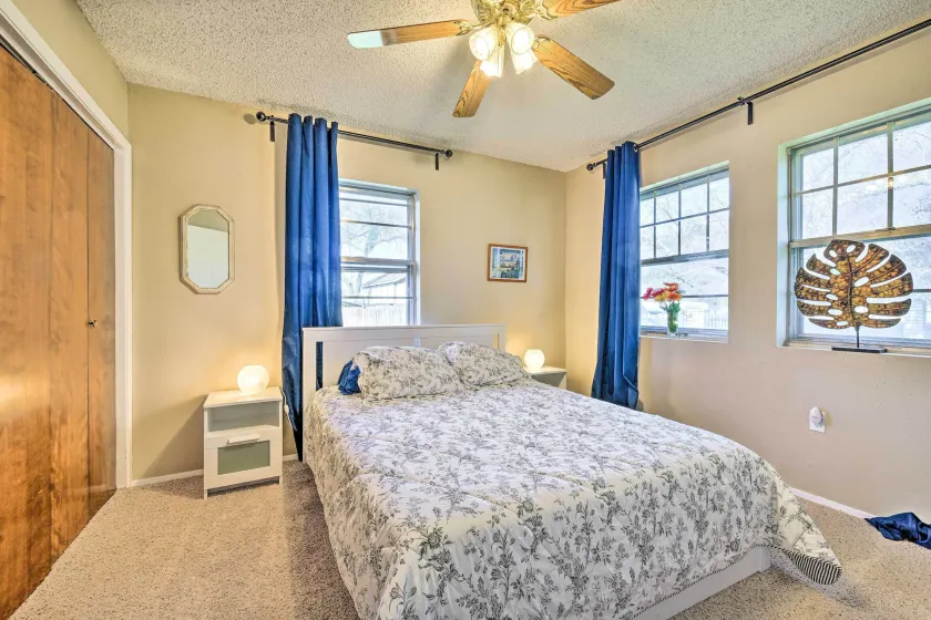 Paradis familial ensoleillé en bord de lac avec terrasse et 2 kayaks - Intérieur
