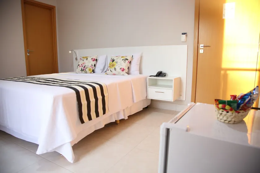 Ventura Hotel - Image 1