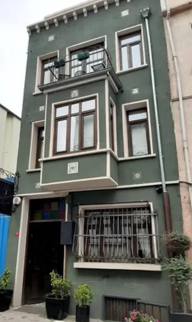 Hayal Hostel Serbia - Image 1