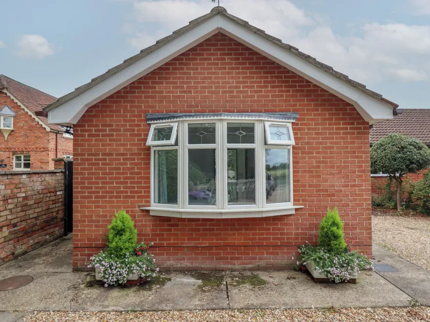 Southfields Annex - Image 1