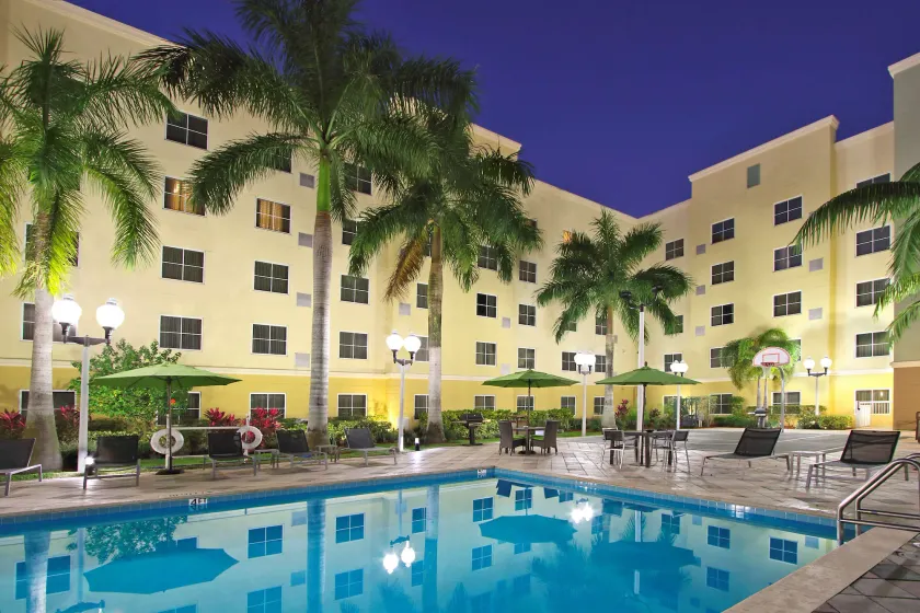 Homewood Suites by Hilton Miami Airport West - Image 1