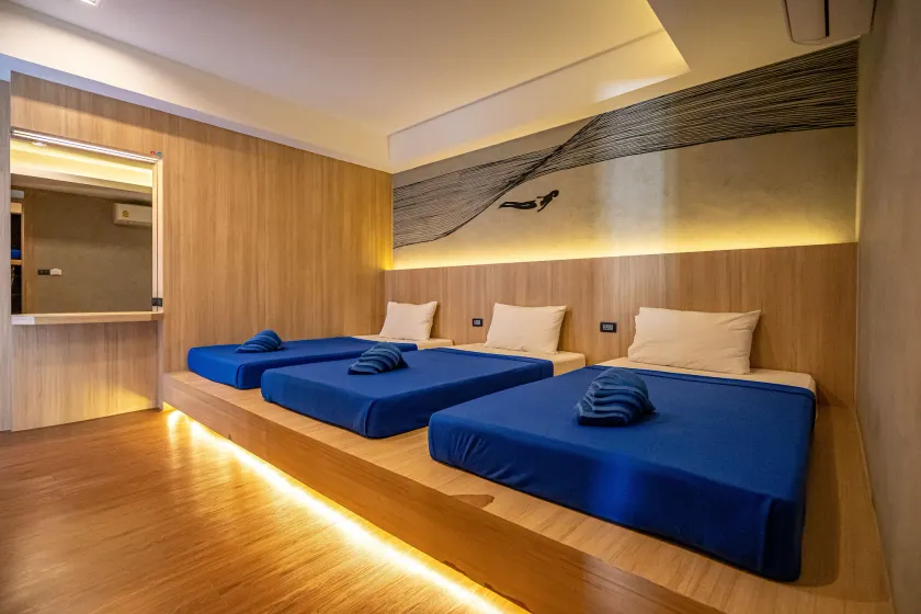 Patong Poshtel - Image 1