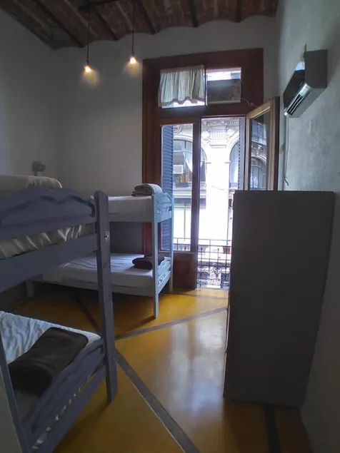 Parla Hostel - Room