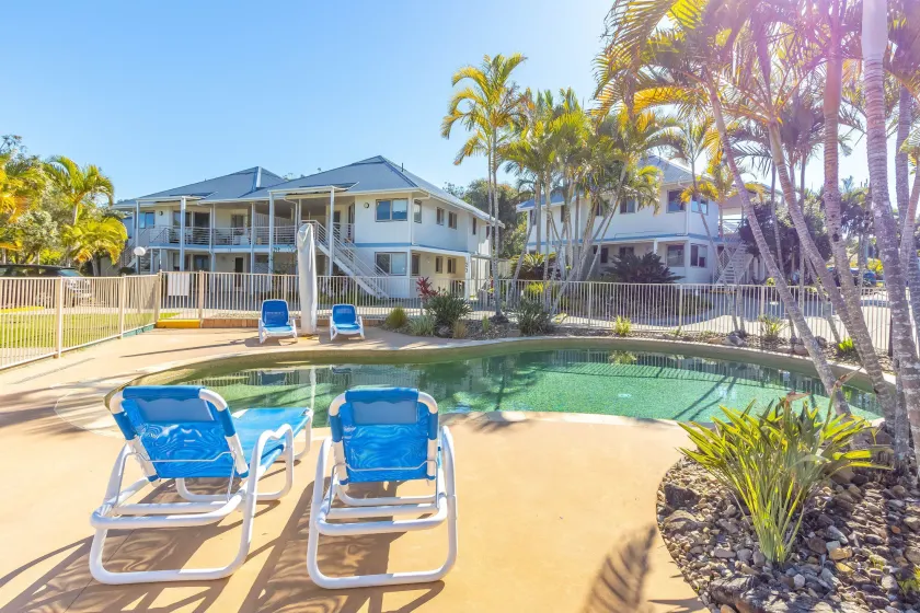 Hastings Cove Holiday Apartments - Image 1