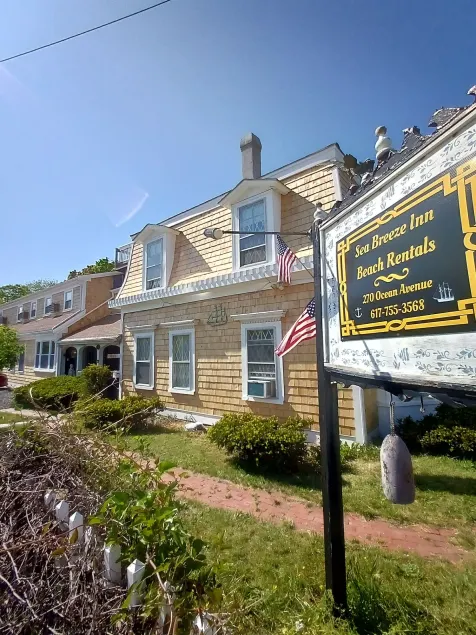 Sea Breeze Inn beach rentals - Image 1