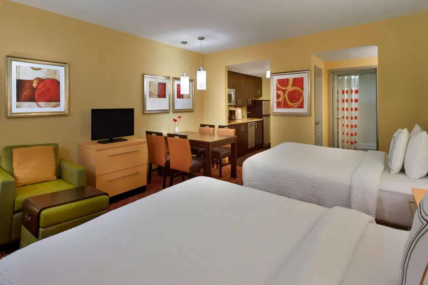 TownePlace Suites by Marriott Thunder Bay - Image 1